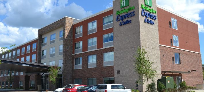 Holiday Inn Express & Suites GOODLETTSVILLE N - NASHVILLE by IHG Hotels in Davidson County