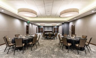 Holiday Inn Hotel & Suites Silicon Valley – Milpitas, an IHG Hotel