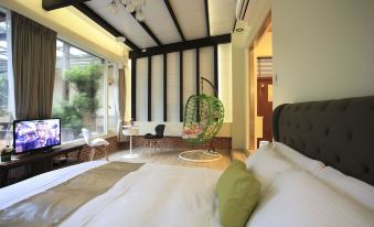 Zhen Shan Zhuang B & B