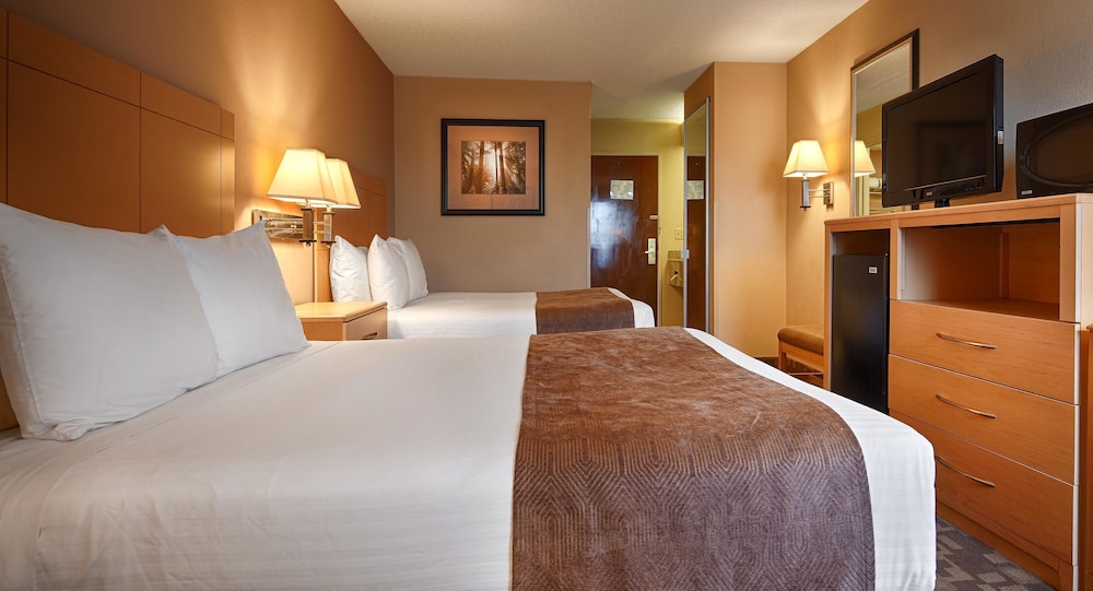 SureStay Plus Hotel by Best Western Roanoke Rapids I-95