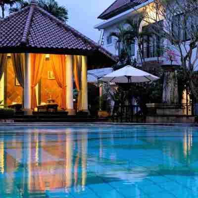 Sarasvati Borobudur Hotel Exterior