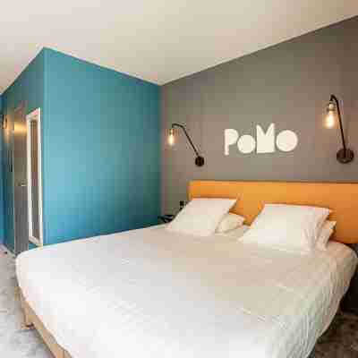 PoMo Hotel & Restaurant Rooms