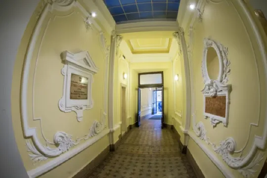 City Pension Stephansplatz I Self Check IN Отели рядом с достопримечательностью «Церковь Святого Петра»