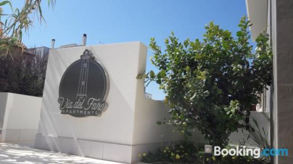 Via Del Faro Apartments