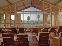 Mercure Thalasso & Spa Port Frejus Hotels in Fréjus
