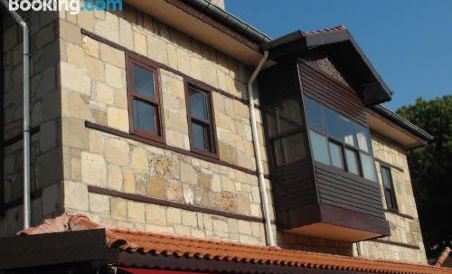 Beach House Apartment - Housity