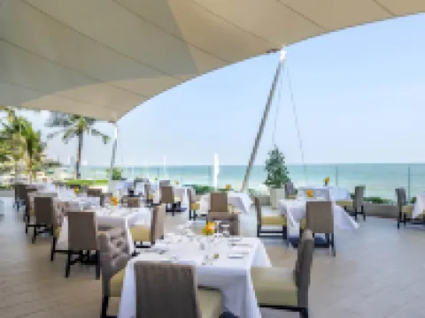 เรดิสัน รีสอร์ทแอนด์สปา หัวหิน โรงแรมในชะอำ