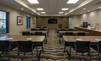 Staybridge Suites Phoenix – Biltmore Area