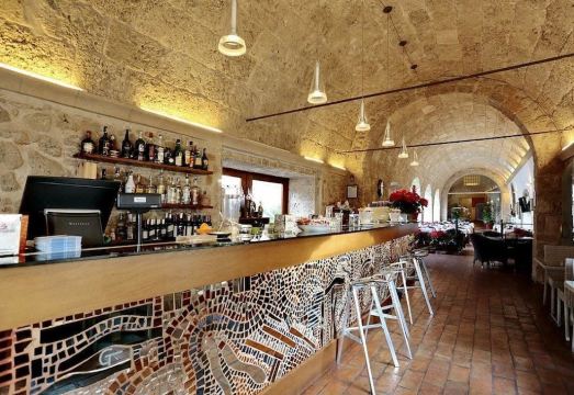 Quarté Sayàl Hotel Overview