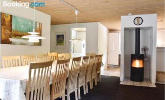 Beautiful Home in Ulfborg with 6 Bedrooms, Wifi and Indoor Swimming Pool