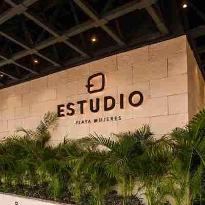 Estudio Playa Mujeres – All Inclusive Hotel Exterior