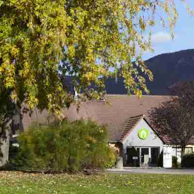 Hotel Campanile Grenoble Nord - Moirans Hotel Exterior