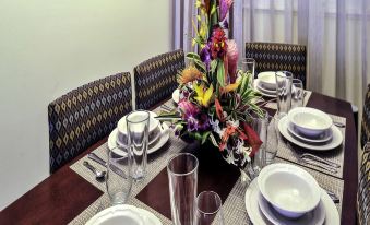 4. Hilton V..