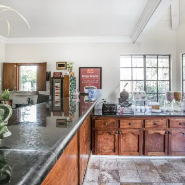 Motel 6 Fresno, CA - Belmont Ave