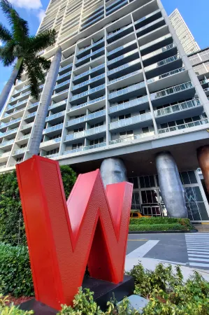 W Miami
