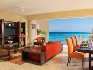 Dreams Jade Resort & Spa - All Inclusive