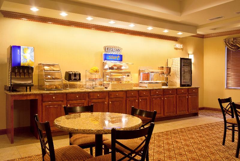 Holiday Inn Express Hotel & Suites Goshen, an Ihg Hotel