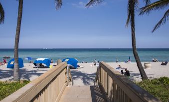 Hollywood Beach Tower by Capital Vacations