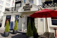 Kings Hotel Hotels near Royal Alexandra Children's Hospital