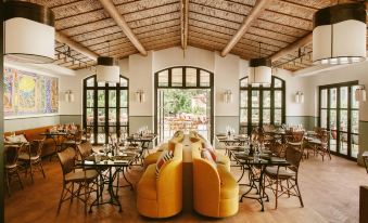 Hotel Lou Pinet
