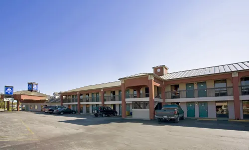 Legacy Inn - Gallatin Hotels in Gallatin