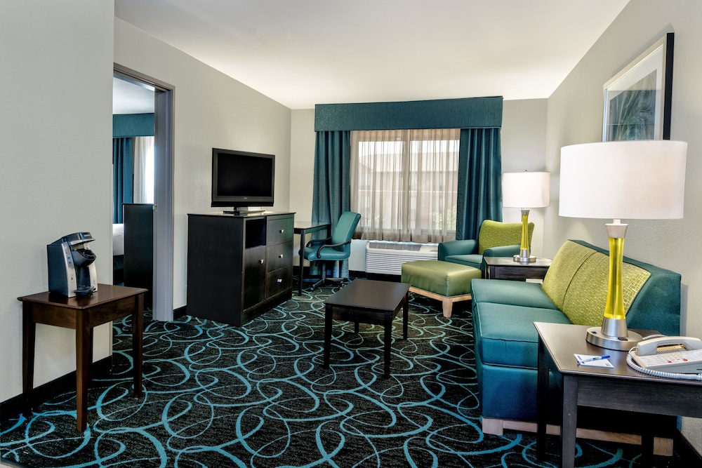 Holiday Inn Express Hotel & Suites Fort Worth Southwest I-20, an Ihg Hotel