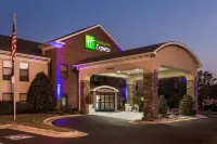 Holiday Inn Express Plymouth Hôtels à : Plymouth