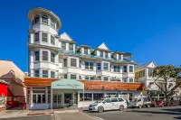 Glenmore Plaza Hotel Hotels in Avalon