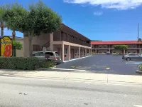 Redfinn Inn Hotels in Fort Pierce