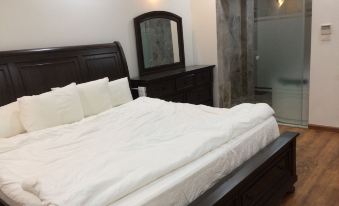 Emanuela Hotel & Serviced Apartment