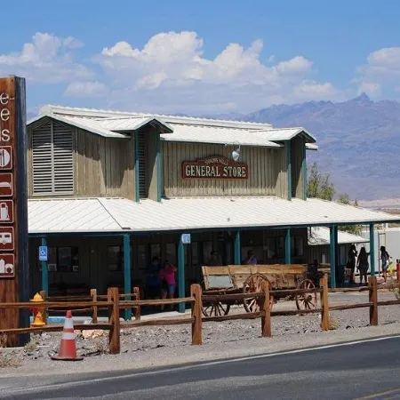 Stovepipe Wells Resort
