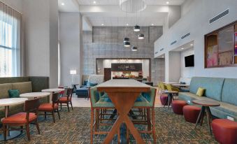 Hampton Inn & Suites by Hilton Middleburg