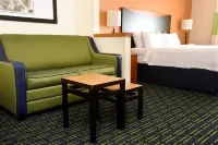 AmericInn by Wyndham Topeka - Wifi