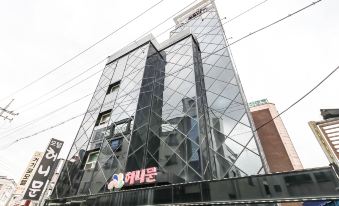 Cheonan Honeymoon Motel
