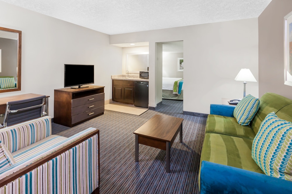 Holiday Inn Hotel & Suites Oklahoma City North, an Ihg Hotel