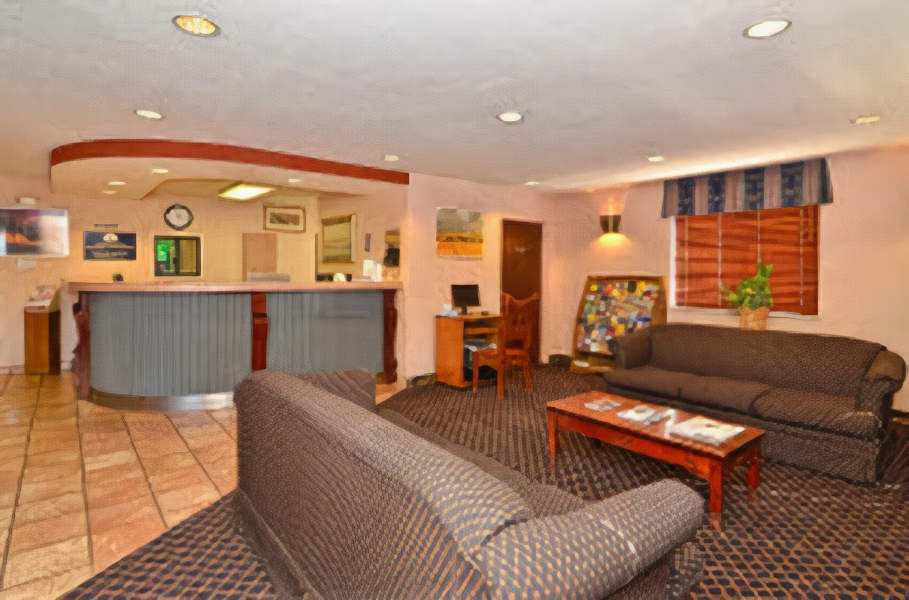 Quality Inn & Suites Albuquerque North Near Balloon Fiesta Park