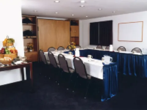 SureStay by Best Western Grove City スプリングフィールドのホテル