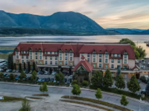 Prestige Harbourfront Resort, BW Premier Collection Hotels in Salmon Arm