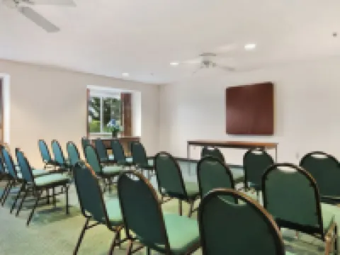 Microtel Inn & Suites by Wyndham Meridian Hotels in Meridian