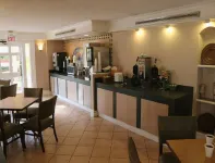 Motel 6 Hazelwood, MO