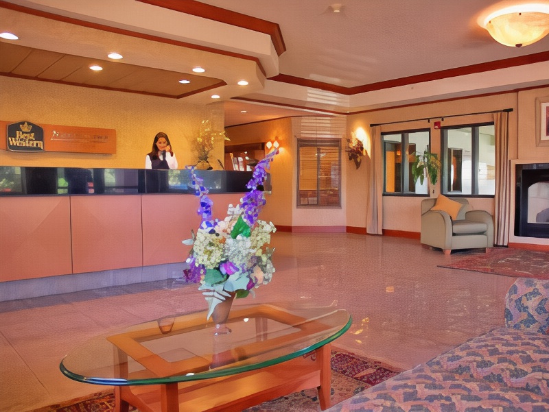 Best Western Plus Northwind Inn & Suites