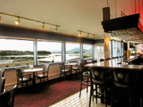 迪亞克科貝斯特韋斯特酒店及會議中心 科迪亞克島酒店