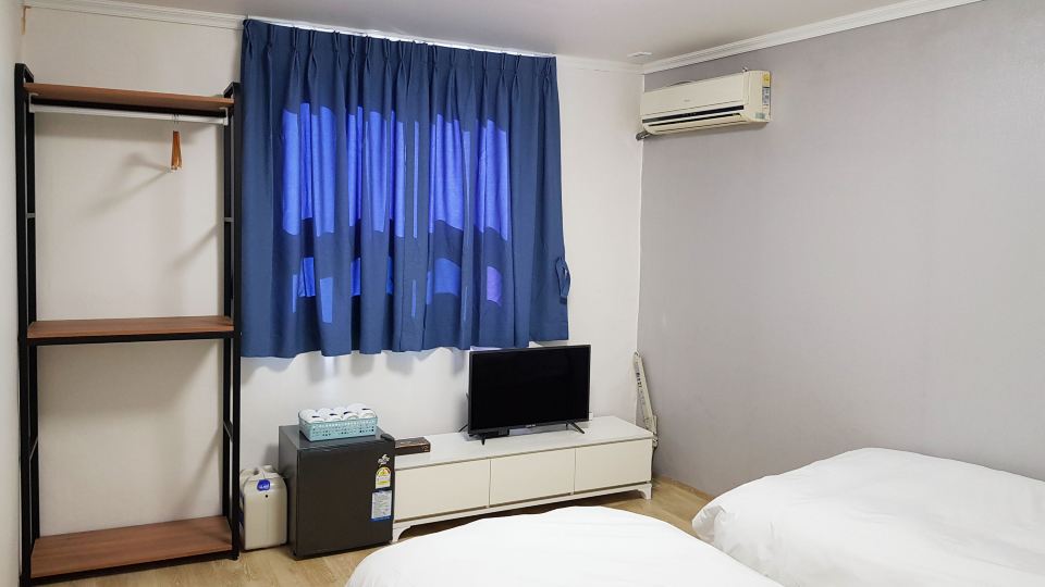 Taebaek Blue Moon Motel