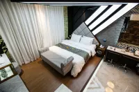 Wanju Myeongpum Self Check-in Motel فنادق في جينان-غون