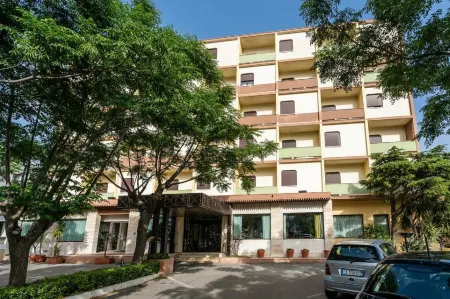 Europa Palace Hotel Отели в г. Мессина