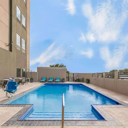 La Quinta Inn & Suites by Wyndham McAllen la Plaza Mall