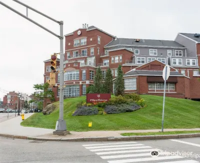 Sheraton Portsmouth Harborside Hotel Hotels in 