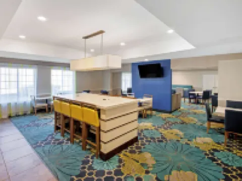La Quinta Inn & Suites by Wyndham Ruidoso Downs Hoteles en Ruidoso Downs