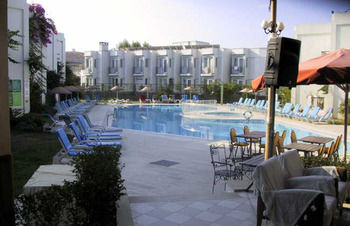 Serpina Hotel