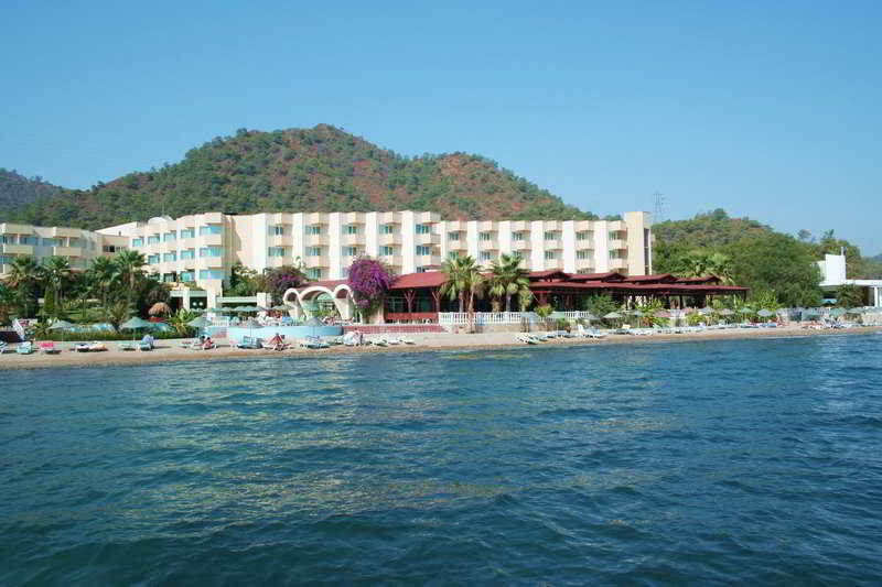 Fortezza Beach Resort